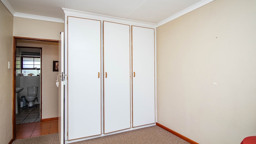 3 Bedroom Property for Sale in Dana Bay Western Cape